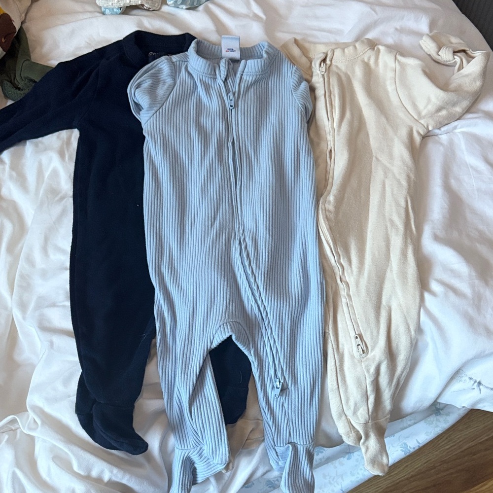 Old Navy Kids Footies - Navy, Light Blue, Cream